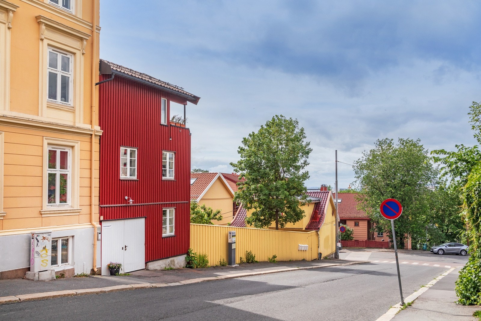 Fasade fra gaten. Galleribilde