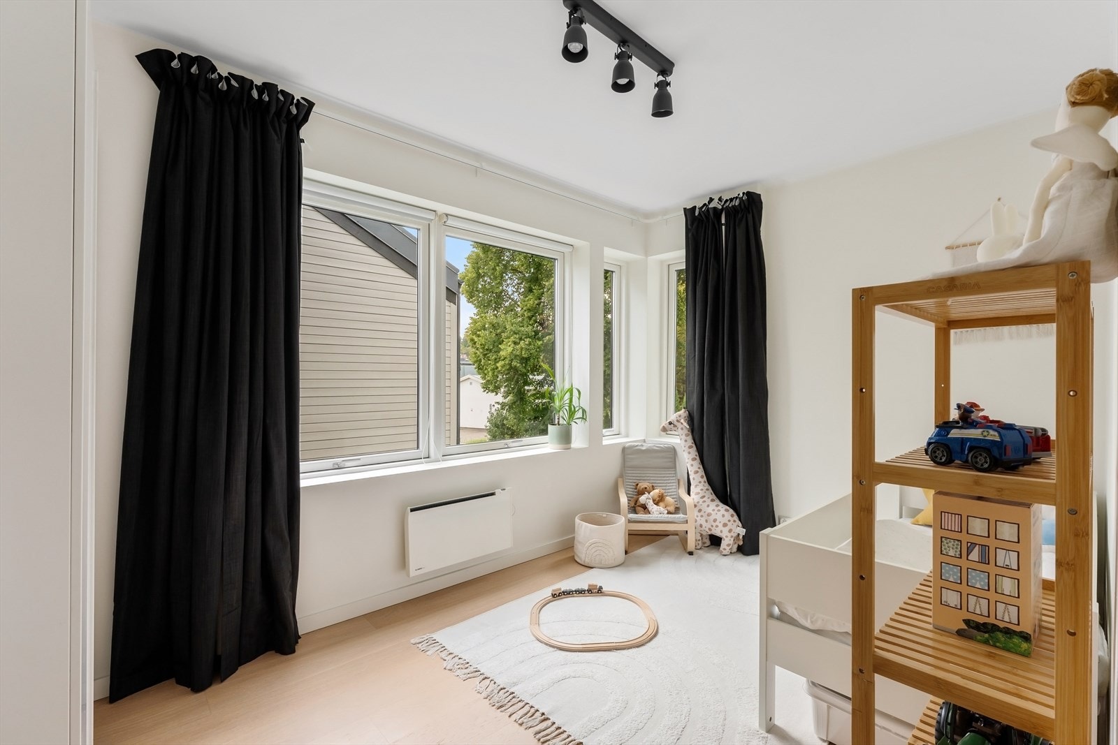 Soverom nr. 2/barnerom er også av god størrelse. Galleribilde