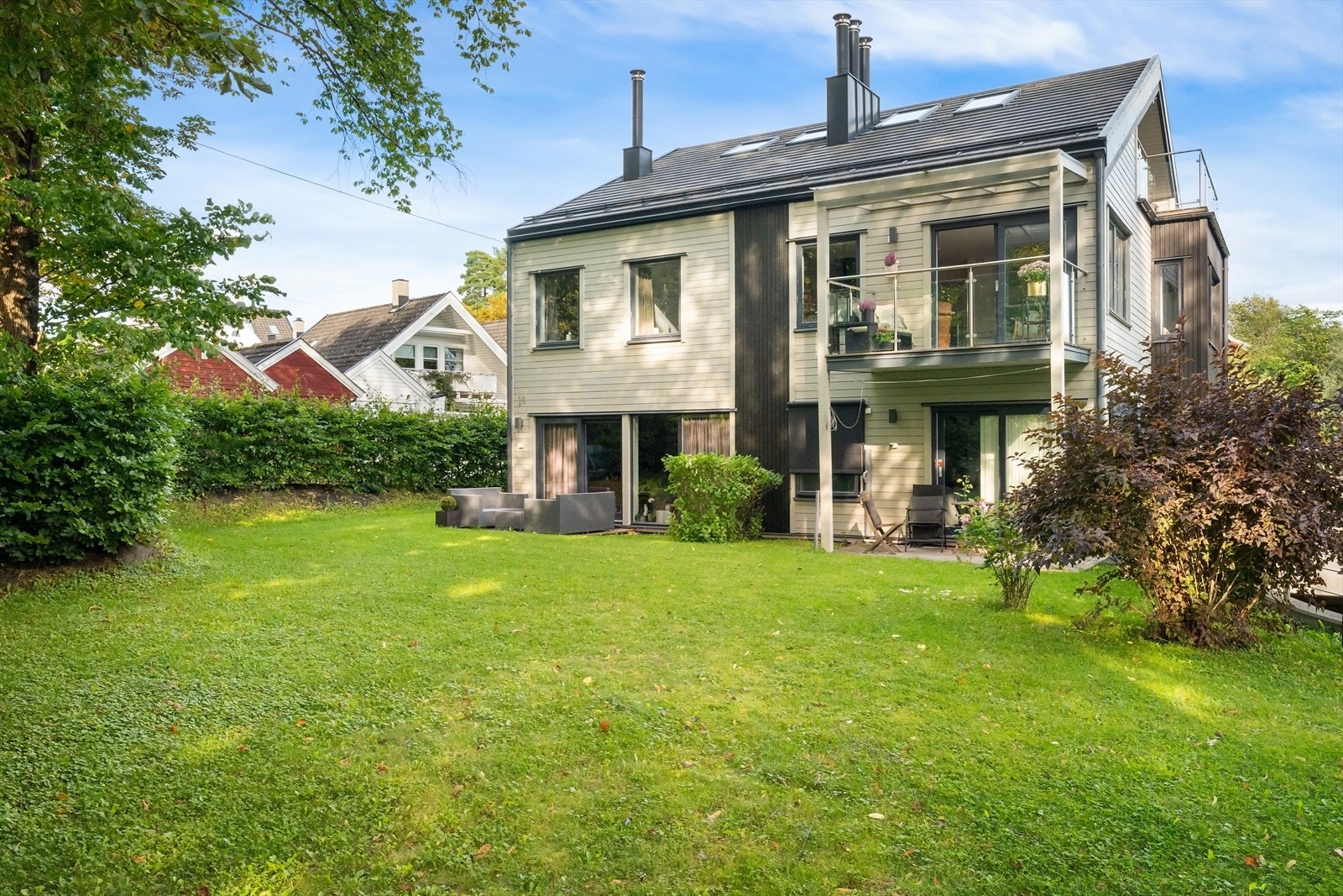 Velkommen til Sollerudveien 1, et lite sameie med moderne leiligheter fra 2013 Galleribilde