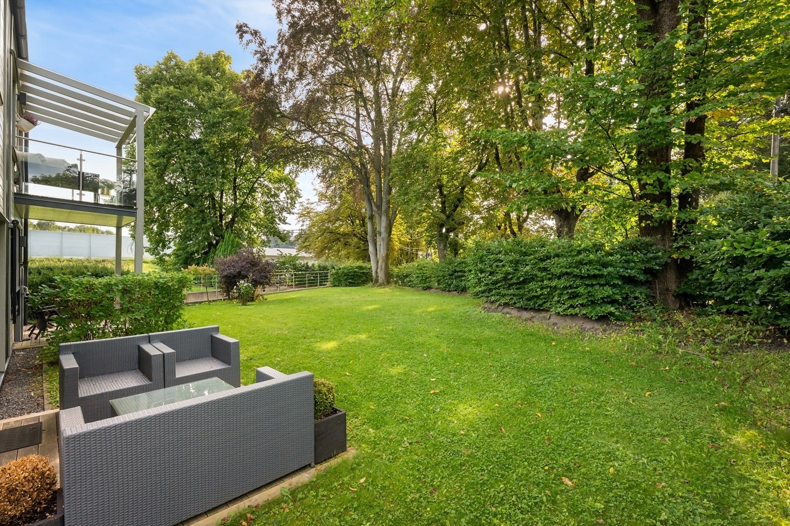 Grønne fellesarealer på tomt ca. 1,7 mål. Galleribilde