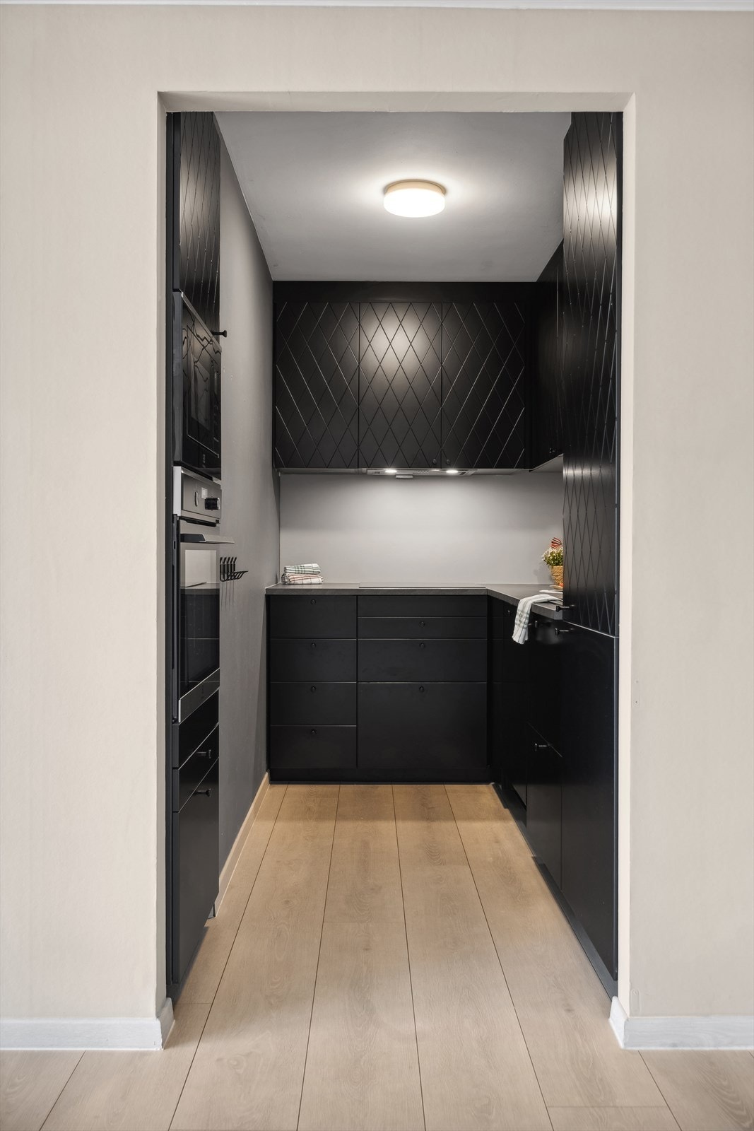 Alle hvitevarer følger med salget. Galleribilde