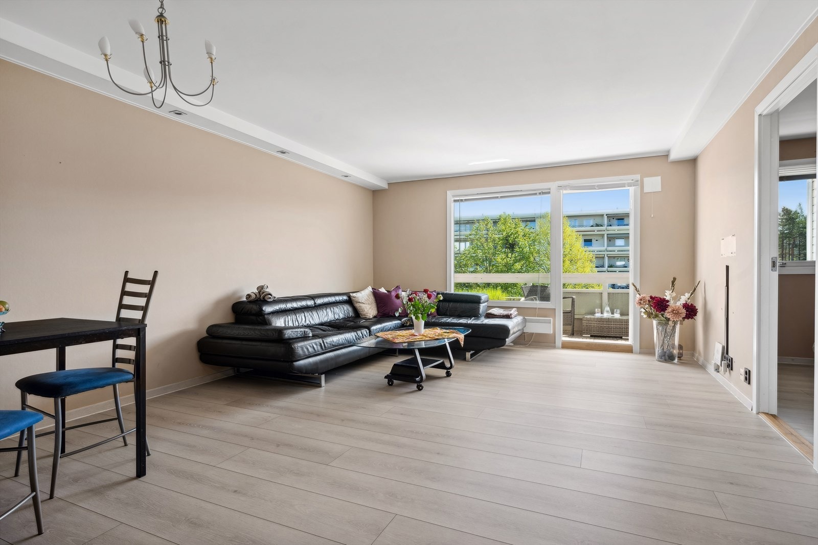 Hyggelig 2-roms eierleilighet med fin beliggenhet. Galleribilde