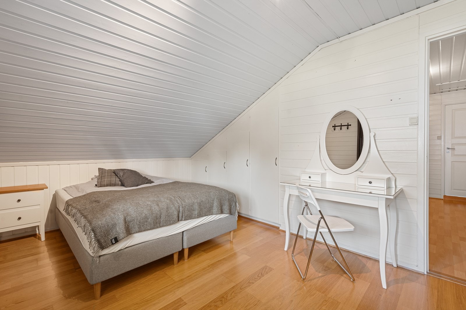 Det er totalt 4 soverom i boligen. Galleribilde