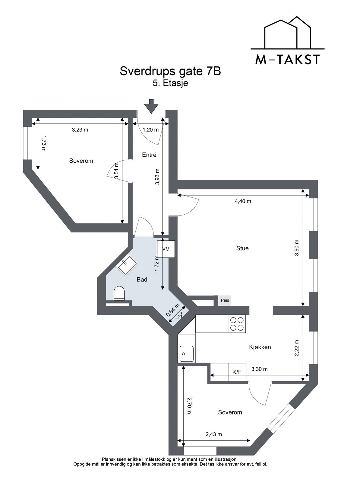 Leiligheten har en god og gjennomgående planløsning som fordeles på følgende måte: Entré, stue med flott peisovn, kjøkken, to gode soverom og flislagt bad. Videre disponerer leiligheten tre boder på til sammen ca. 12 kvm. Galleribilde