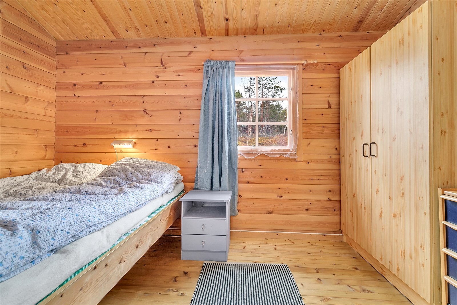 Hytte - Soverom 1 med skapplass. Galleribilde