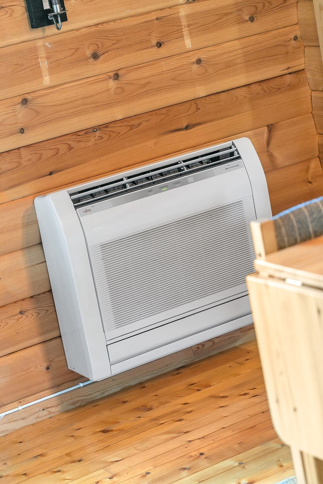 Hytte - Stue - Fijitsu varmepumpe luft/luft. Galleribilde