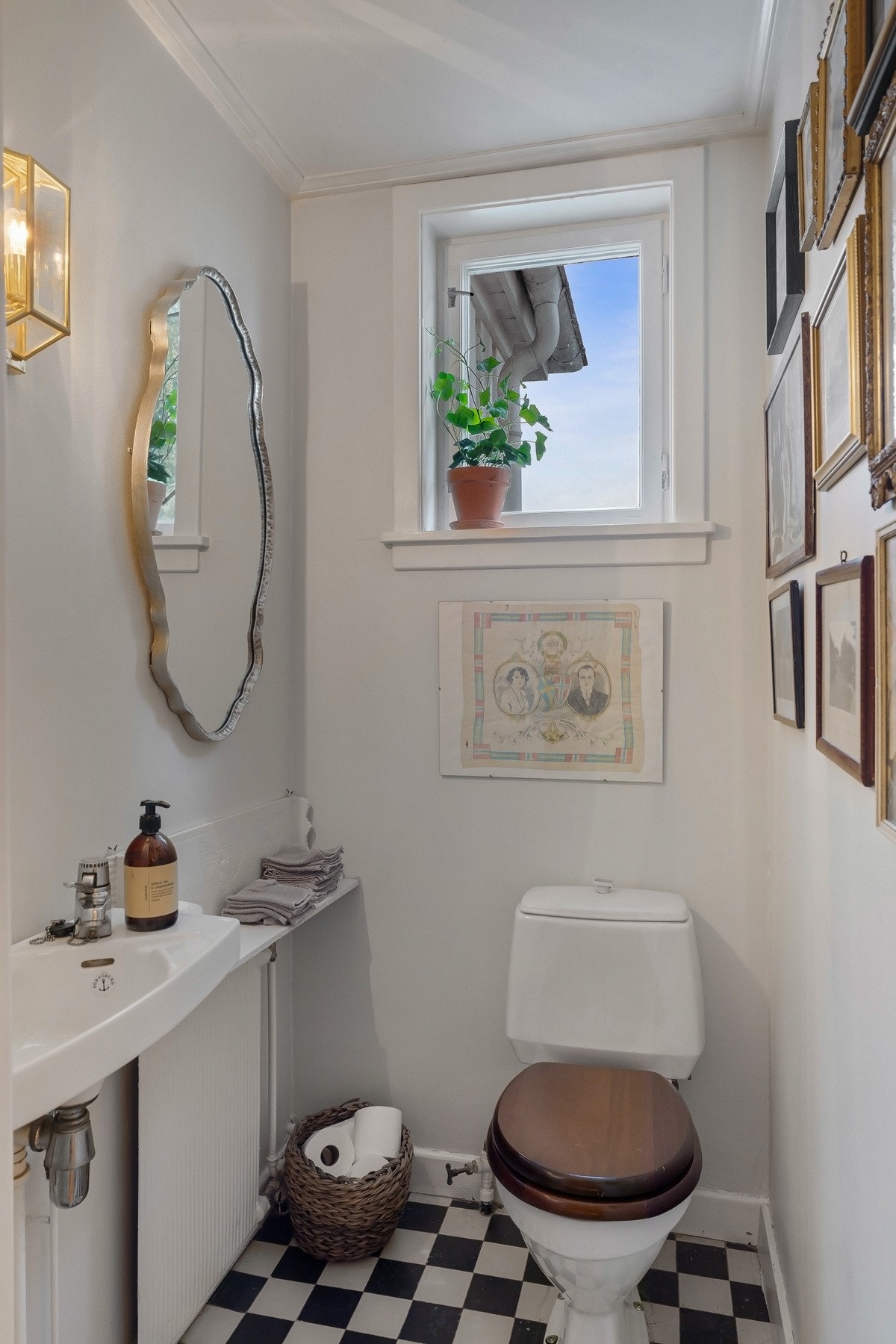 Toalett 1.etasje Galleribilde