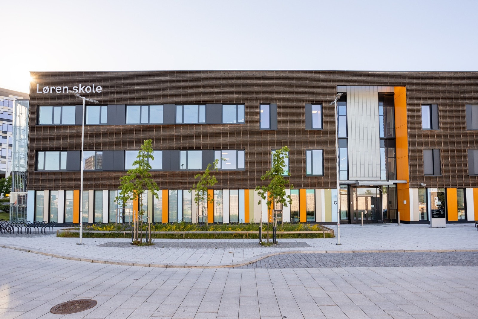 Løren skole er barneskole med 1.-7. trinn Galleribilde