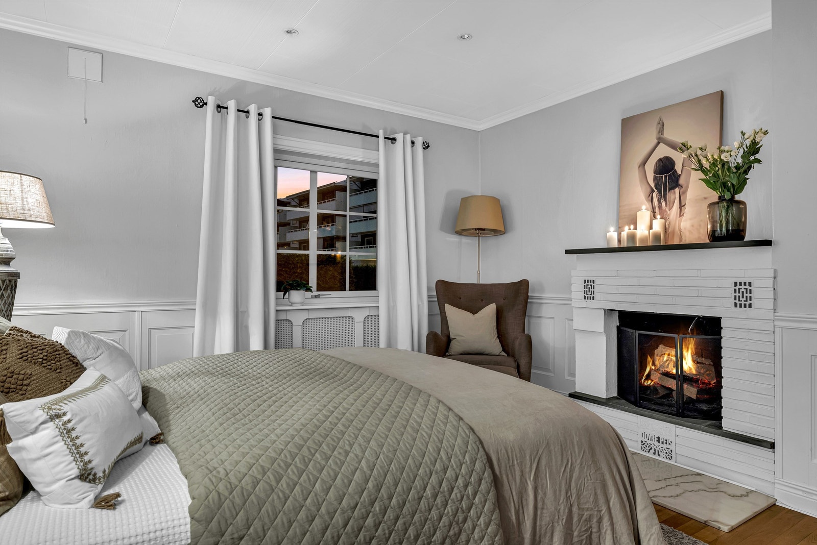 Stort, hyggelig soverom i 1.etg. Galleribilde