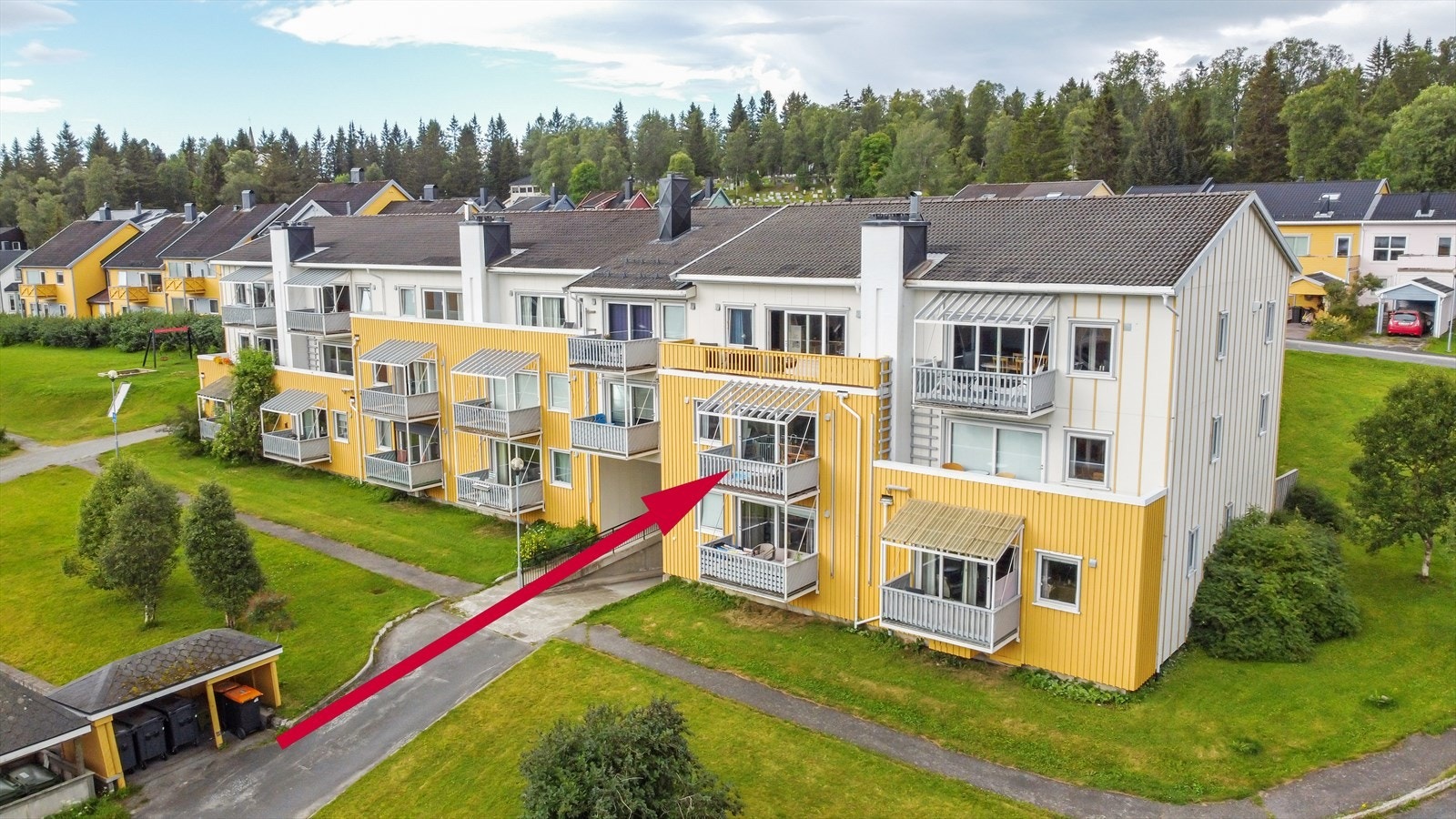 Parkering i garasjekjeller. Galleribilde