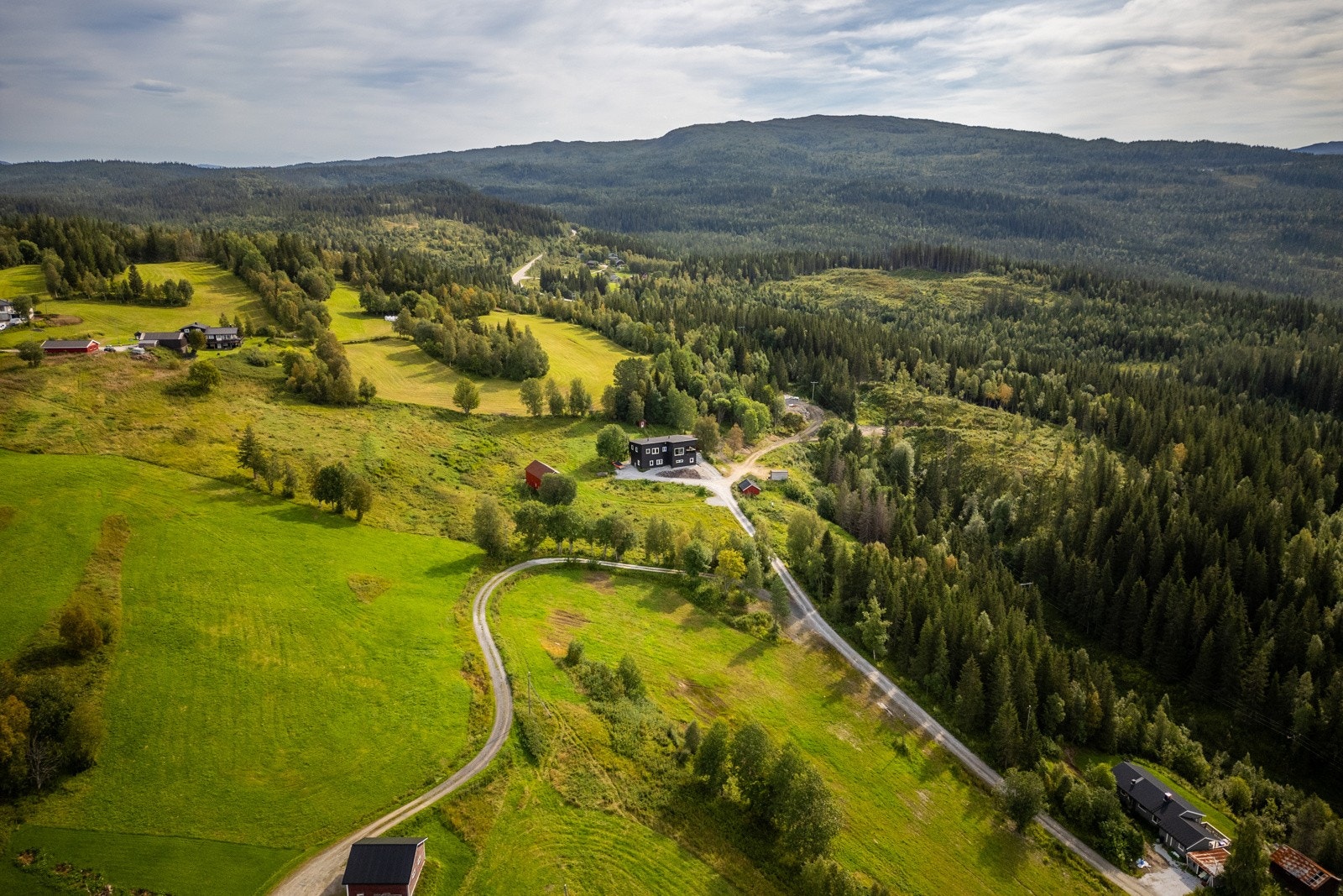 Tilbaketrukket men samtidig kun en kort kjøretur unna byen. Galleribilde