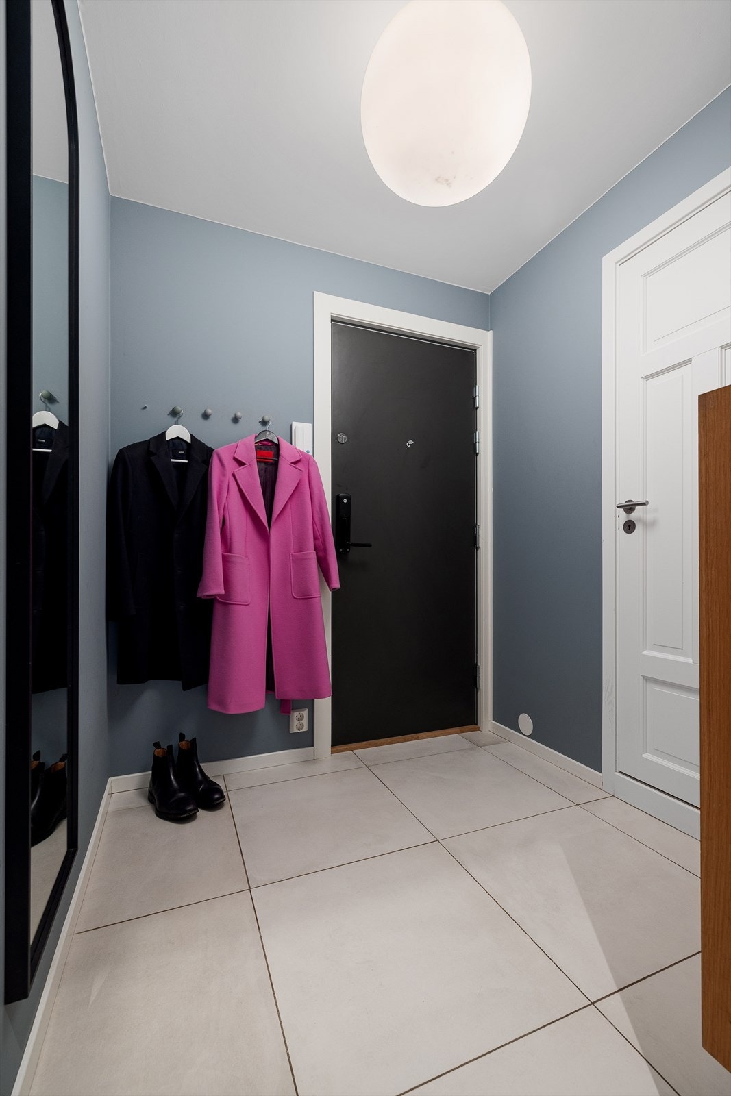 Lys og innbydende entré Galleribilde