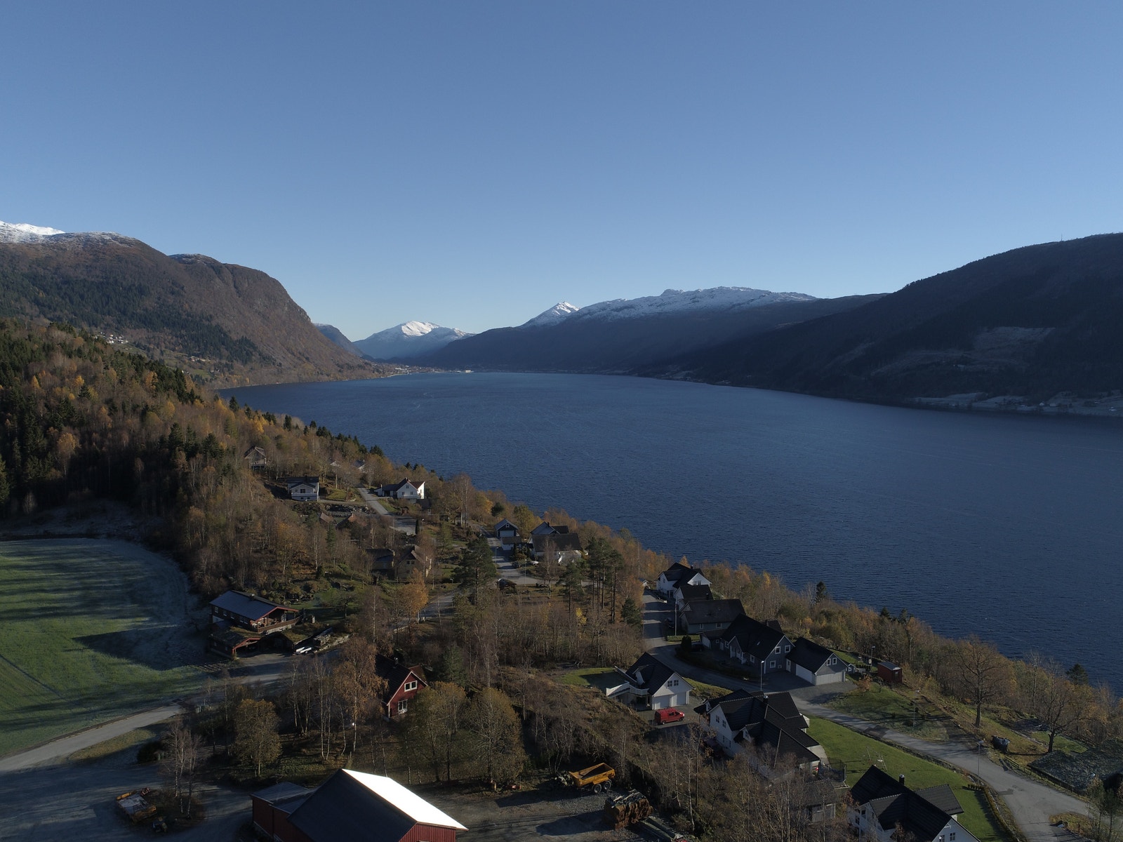 Kort veg til Nordfjordeid sentrum Galleribilde