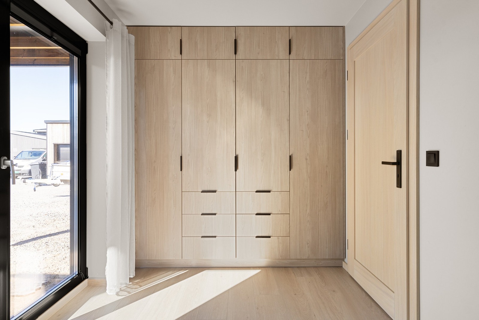 Godt med skapplass på soverommene. Galleribilde