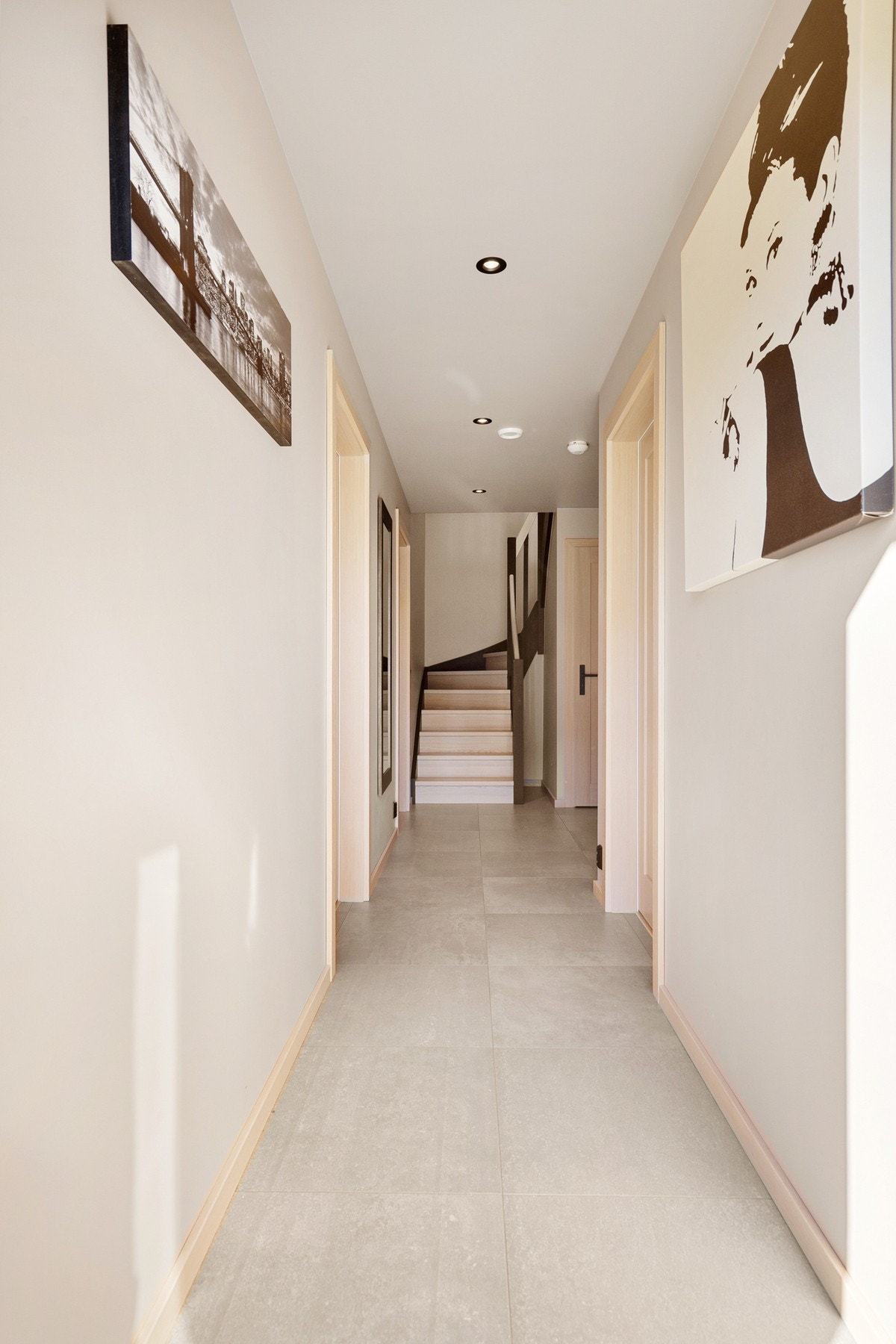 Flislagt gulv med varmekabler Galleribilde