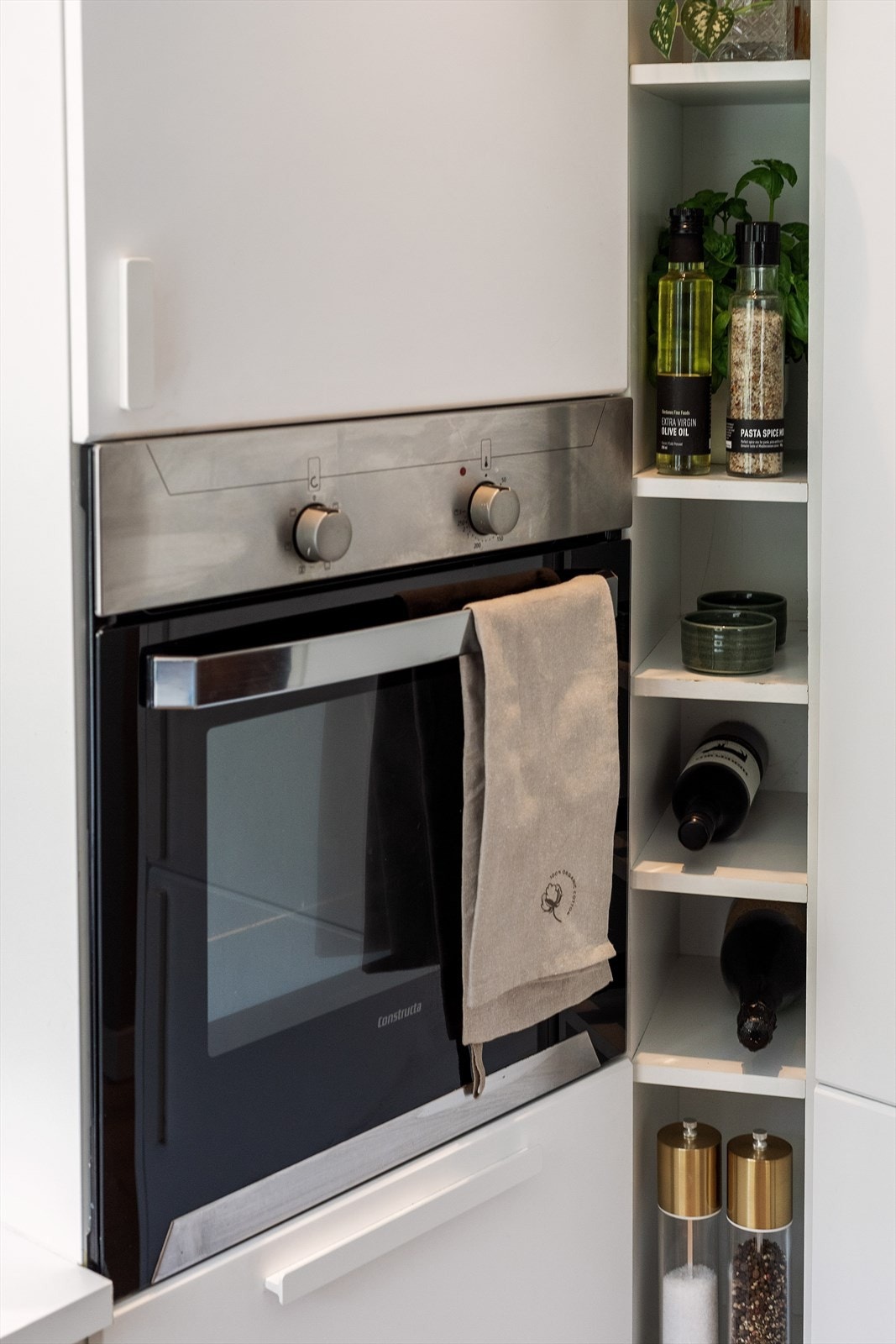 Praktisk bruk av "hulrom" gir ekstra oppbearing og et moderne inntrykk Galleribilde