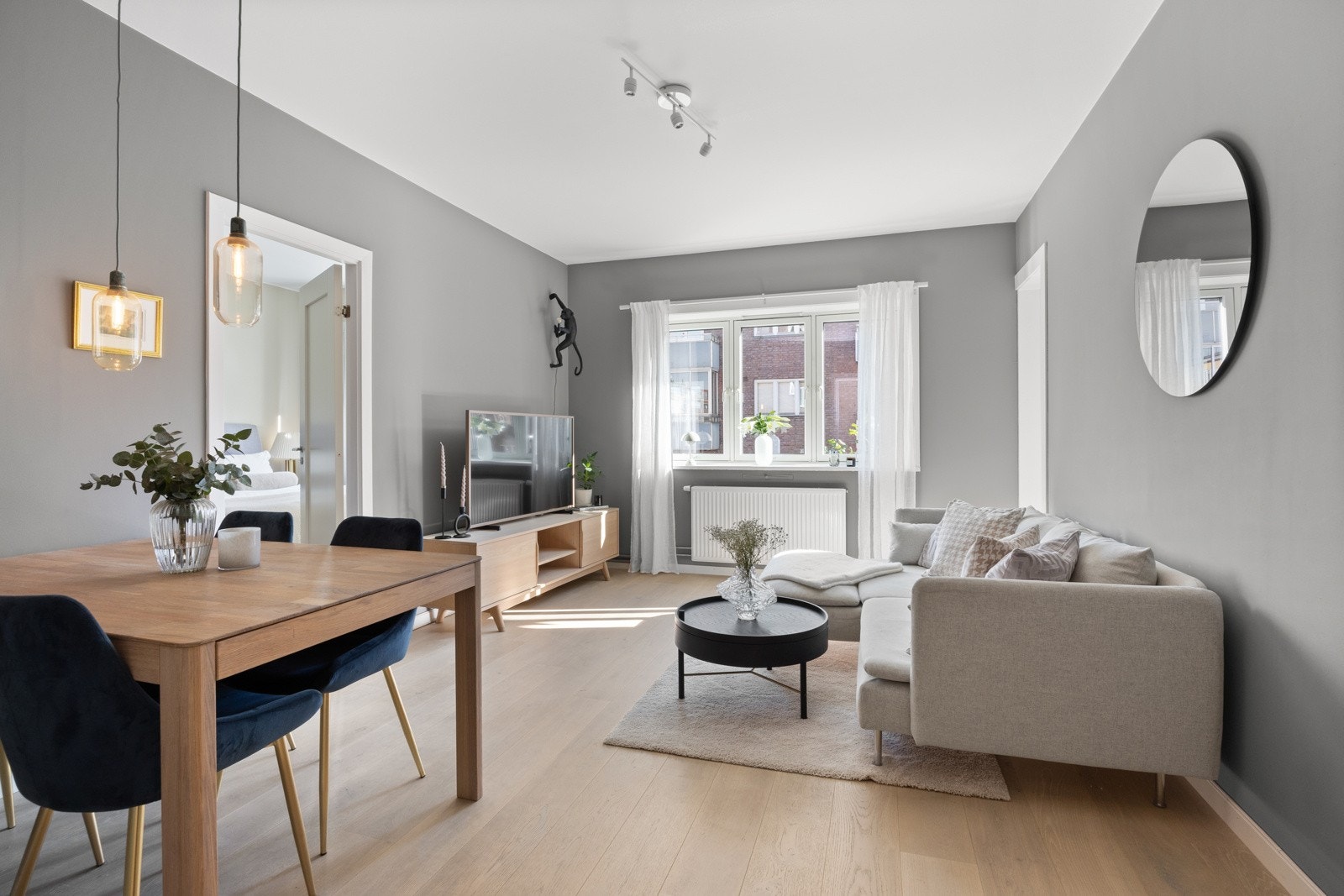 Velkommen til Trondheimsveien 83A, presentert av Schala & Partners ved Torfinn Sørvang, tlf. 977 59 812. Galleribilde