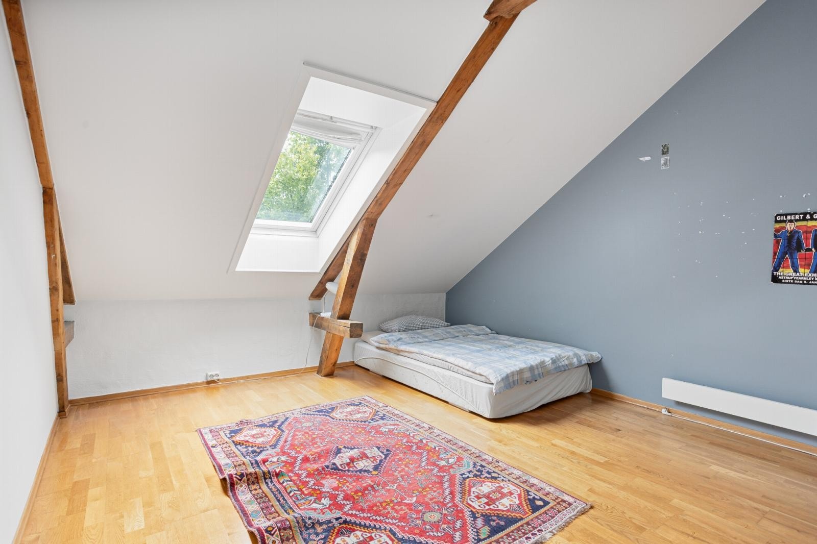 Soverom 2: Ligger helt i enden av leiligheten. Galleribilde