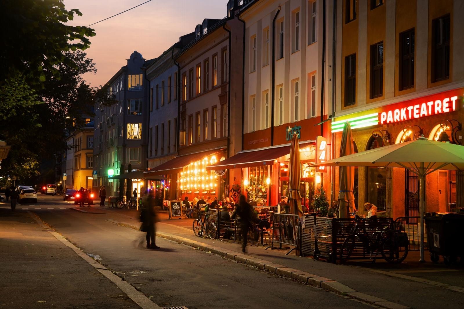 Vi ønsker deg velkommen til en hyggelig visning. Galleribilde