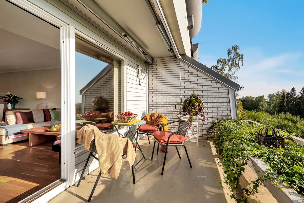 Utgang fra stuen. Galleribilde