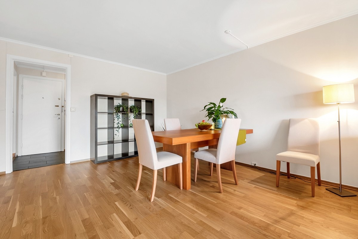 Det er god plass til spisestuedel. Galleribilde