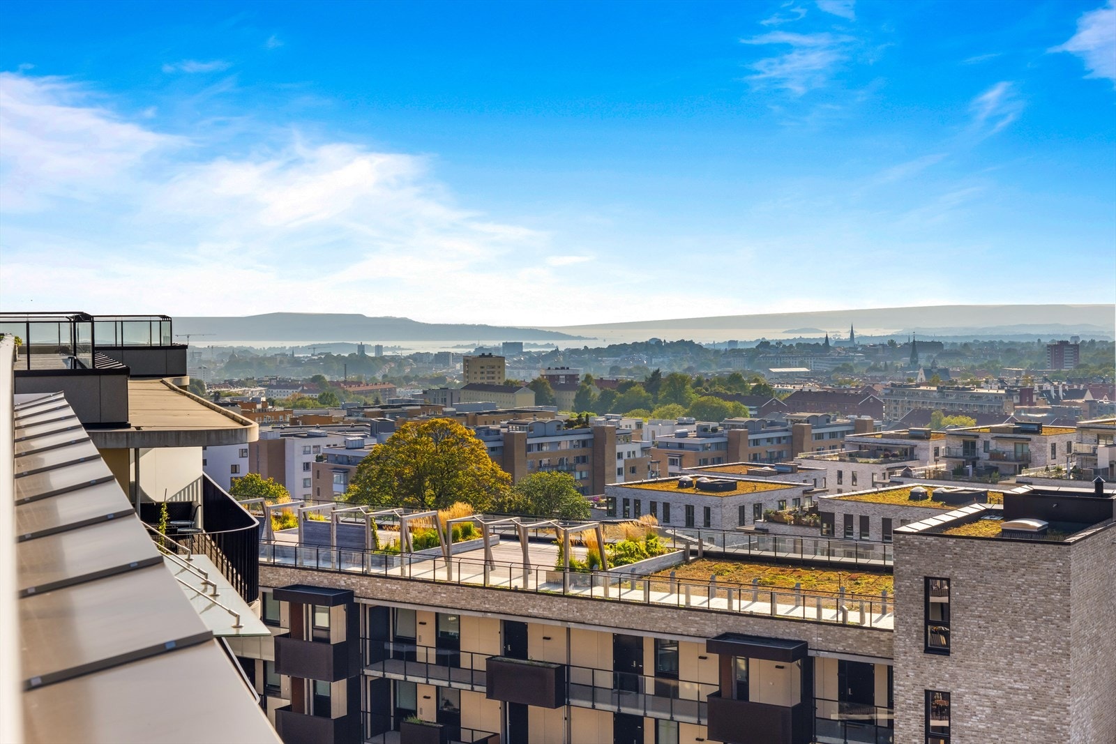 Her kan du nyte den fantastiske utsikten over hele byen Galleribilde