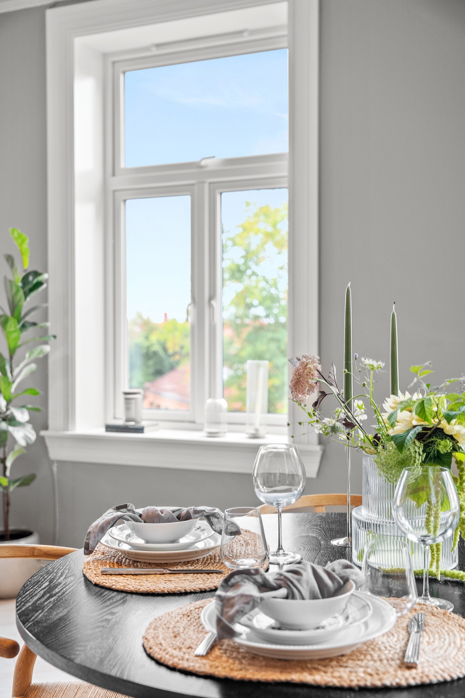 Det er meget gode lysforhold i stuen. Galleribilde