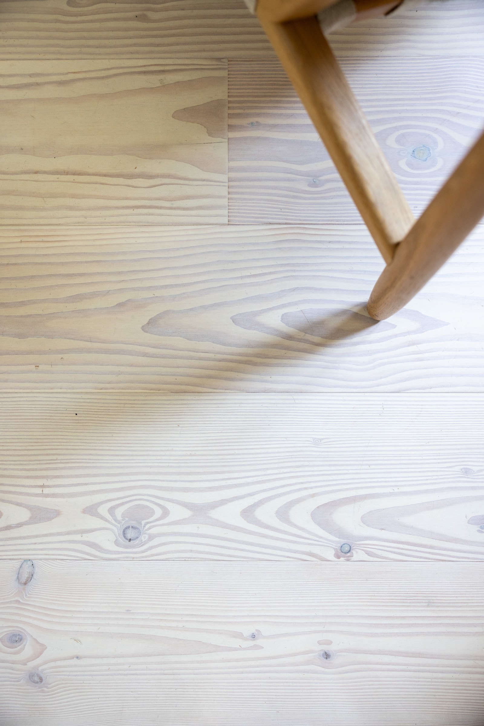 Lekkert gulv i eksklusiv Douglasgran. Galleribilde