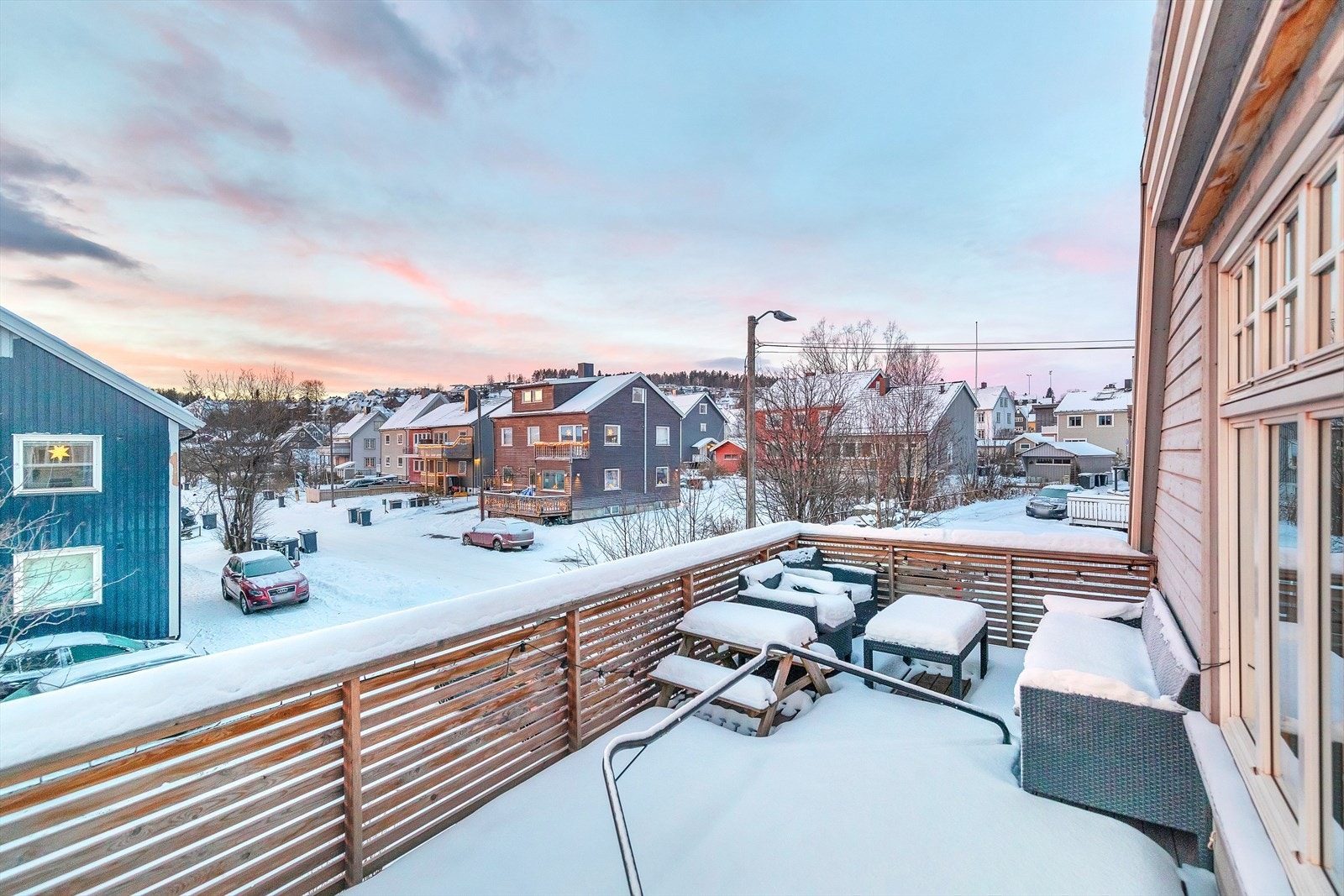 Solrik veranda i 2.etg. Galleribilde