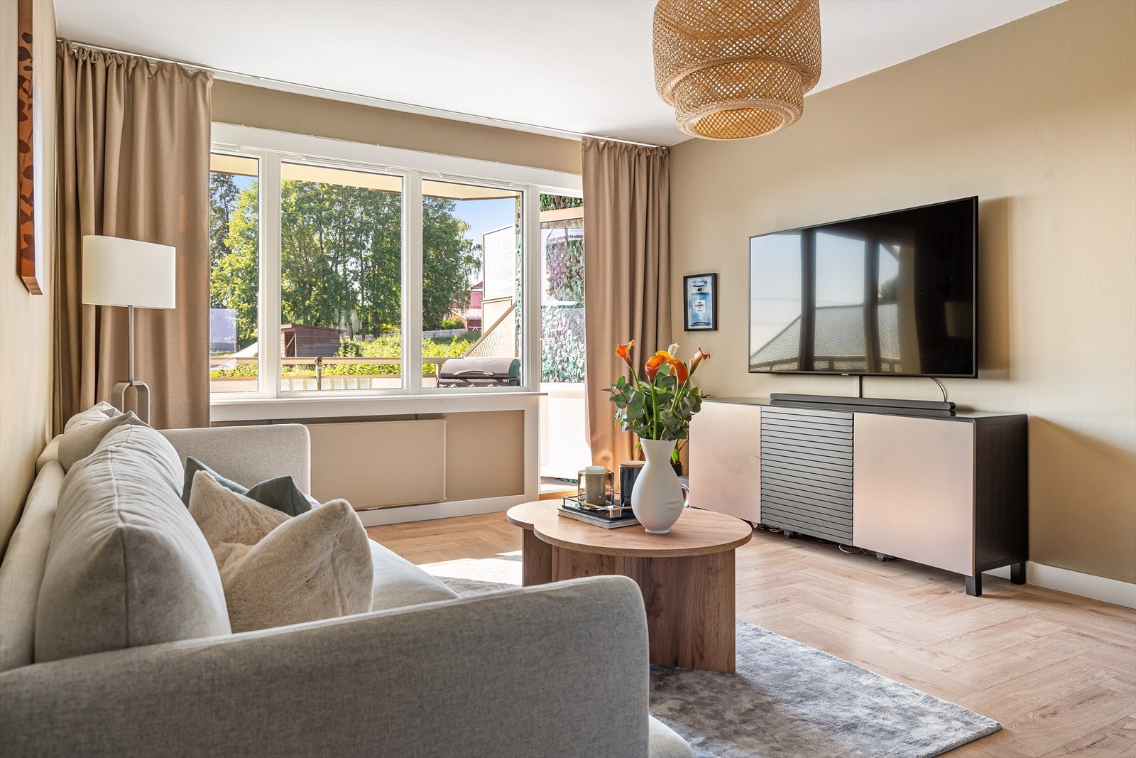 Leiligheten har en super intern beliggenhet i et veldrevet borettslag på herlige Kalbakken. Galleribilde