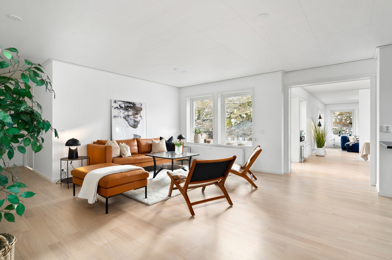 Boligen har lyse og pene overflater og en god planløsning Galleribilde