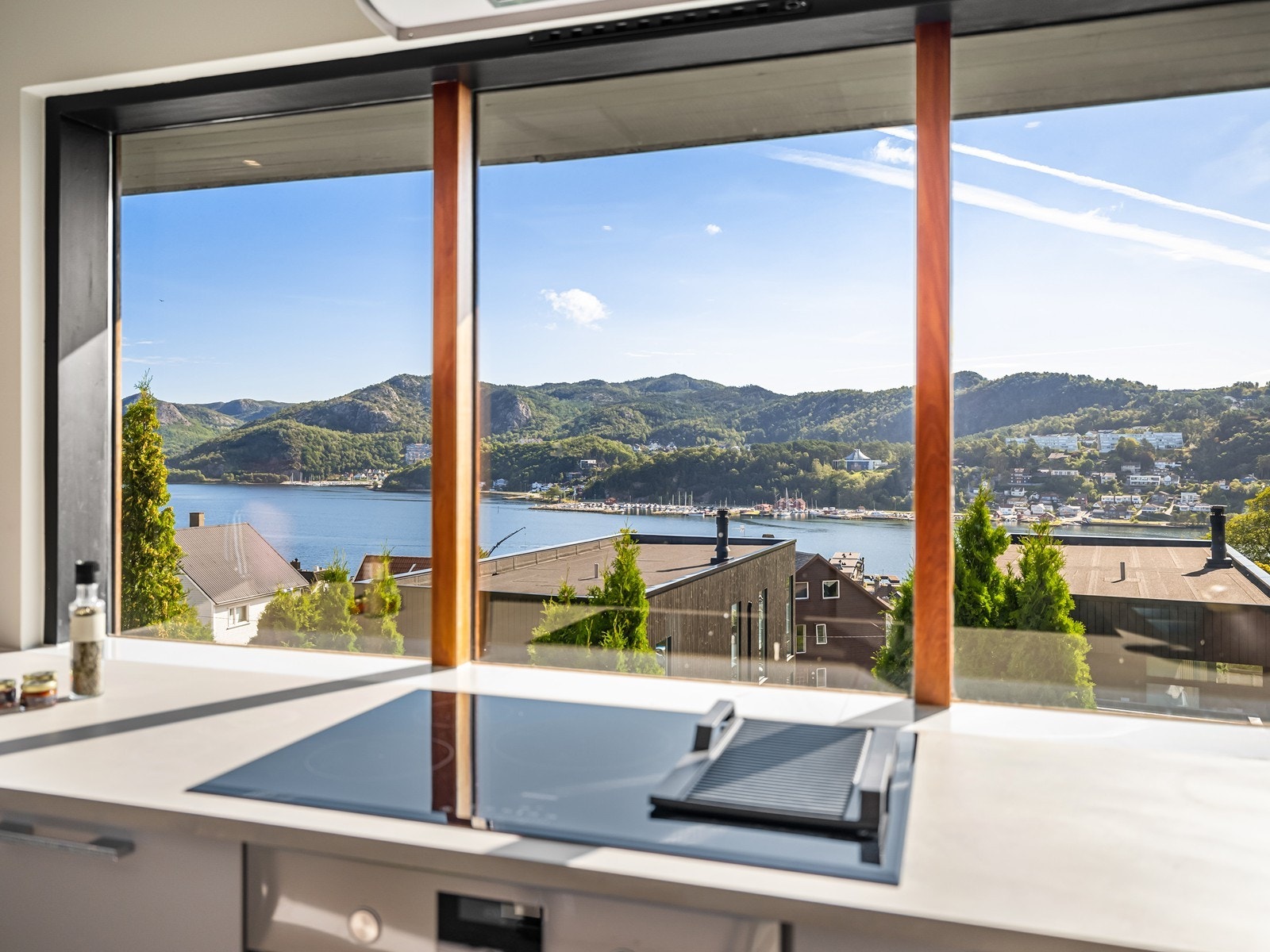 Nydelig utsikt som akkompagnerer matlagingen. Galleribilde