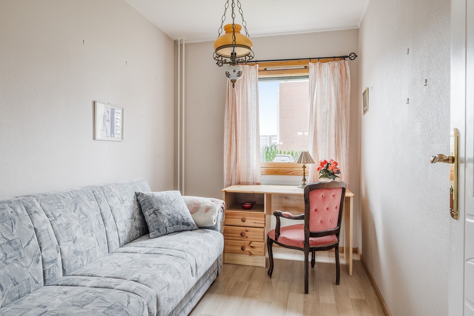 Soverom 3 har også plass til seng og kontorpult. Galleribilde