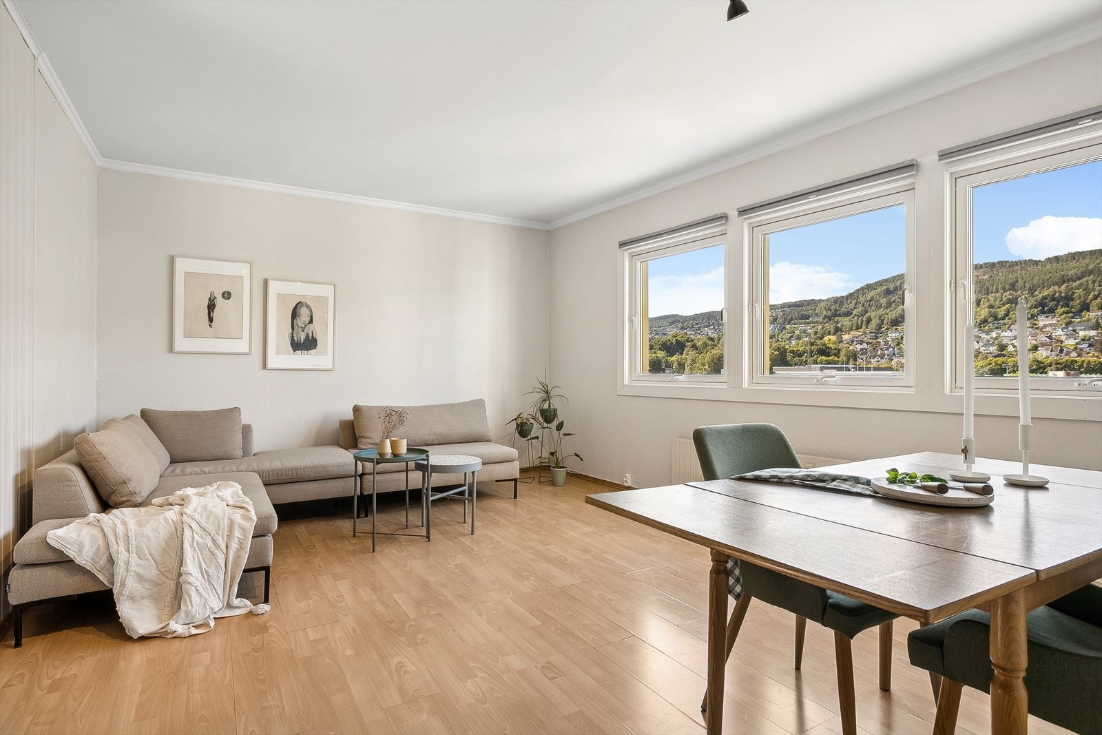 Her er det hyggelig å komme hjem, samt å invitere gjester. Galleribilde