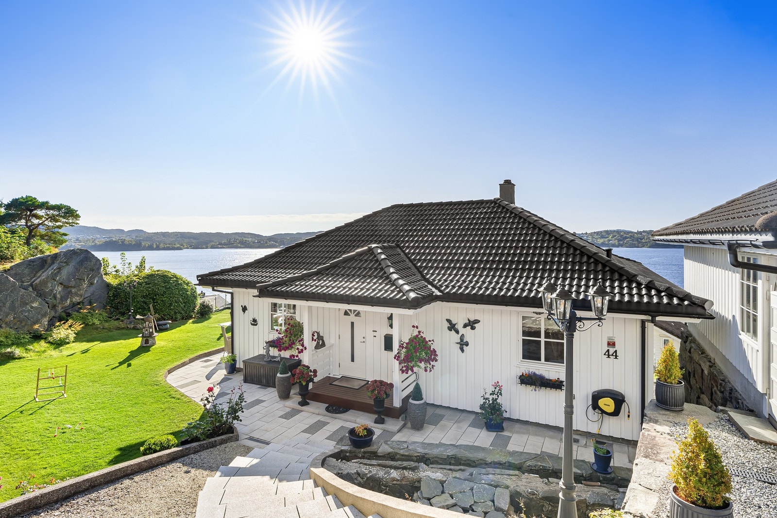 Enebolig oppført i 1989 Galleribilde