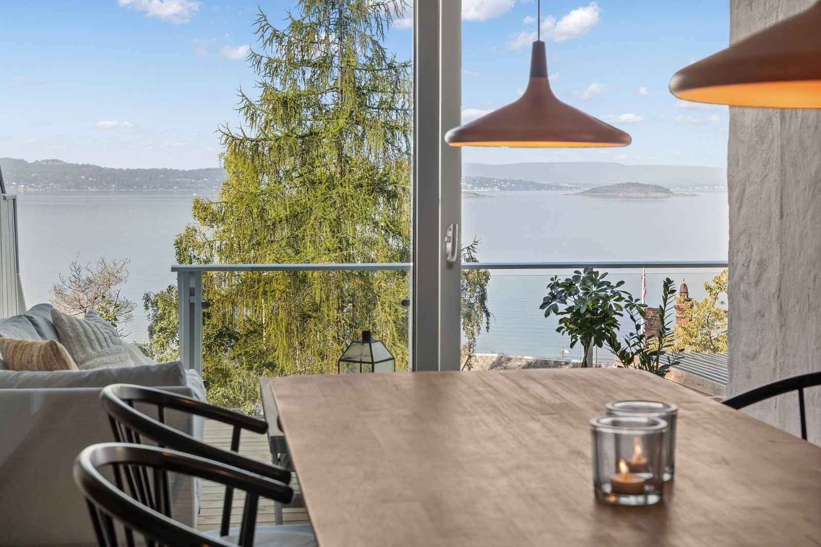 Flott utsikt fra spisestuen.. Galleribilde