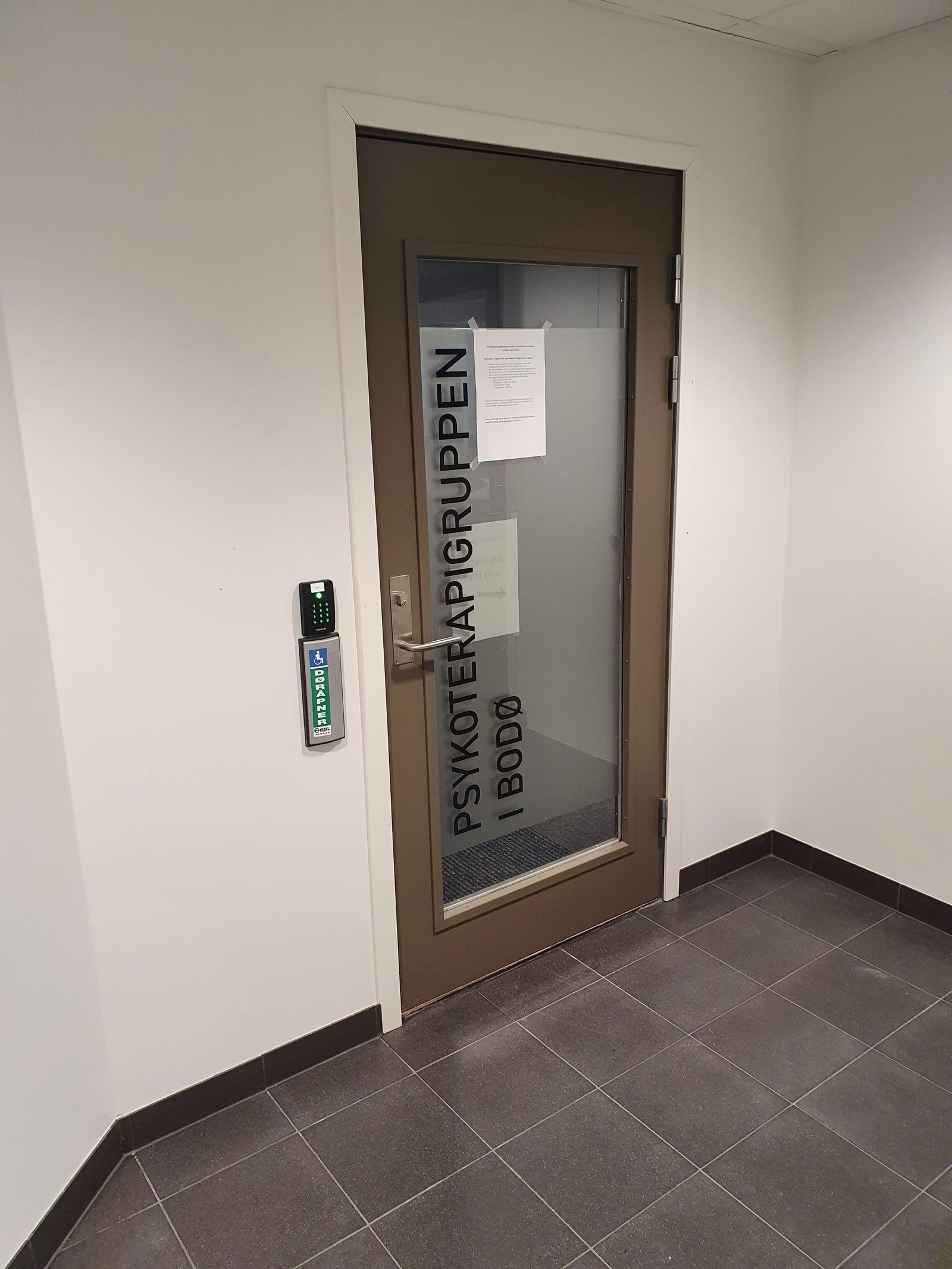 Inngang til lokale Galleribilde