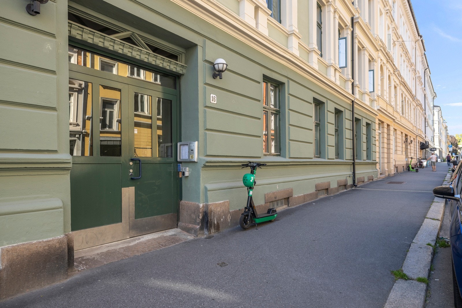 Pen felles inngangsparti. Galleribilde