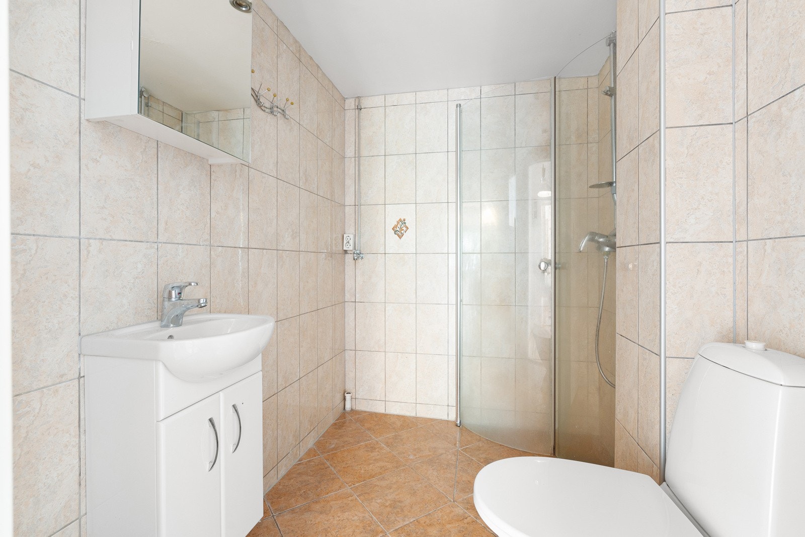 Baderommet ble oppgradert i 2001 i regi av sameiet. Galleribilde