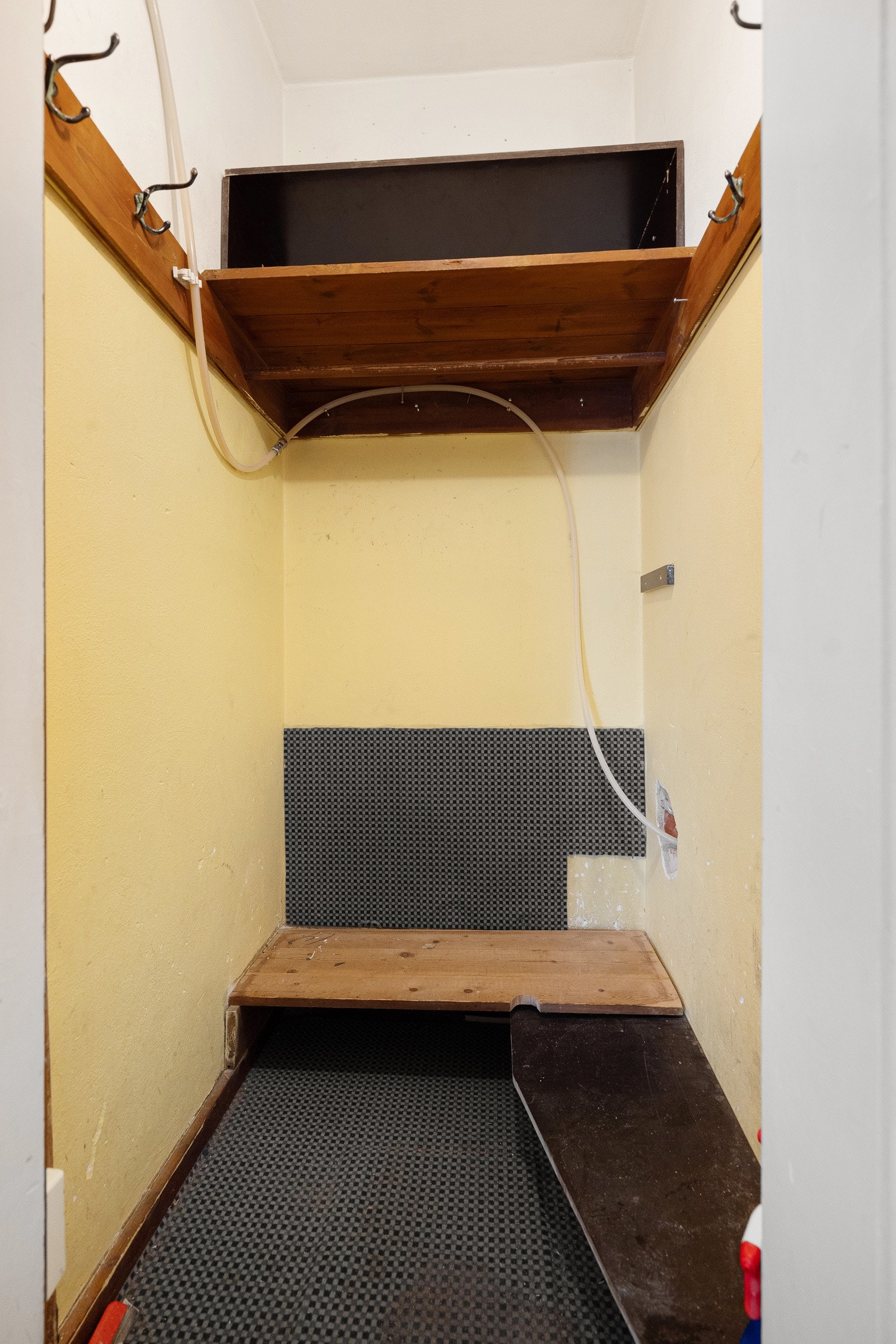 I tillegg er det praktisk kott med god oppbevaringsmuligheter. Galleribilde