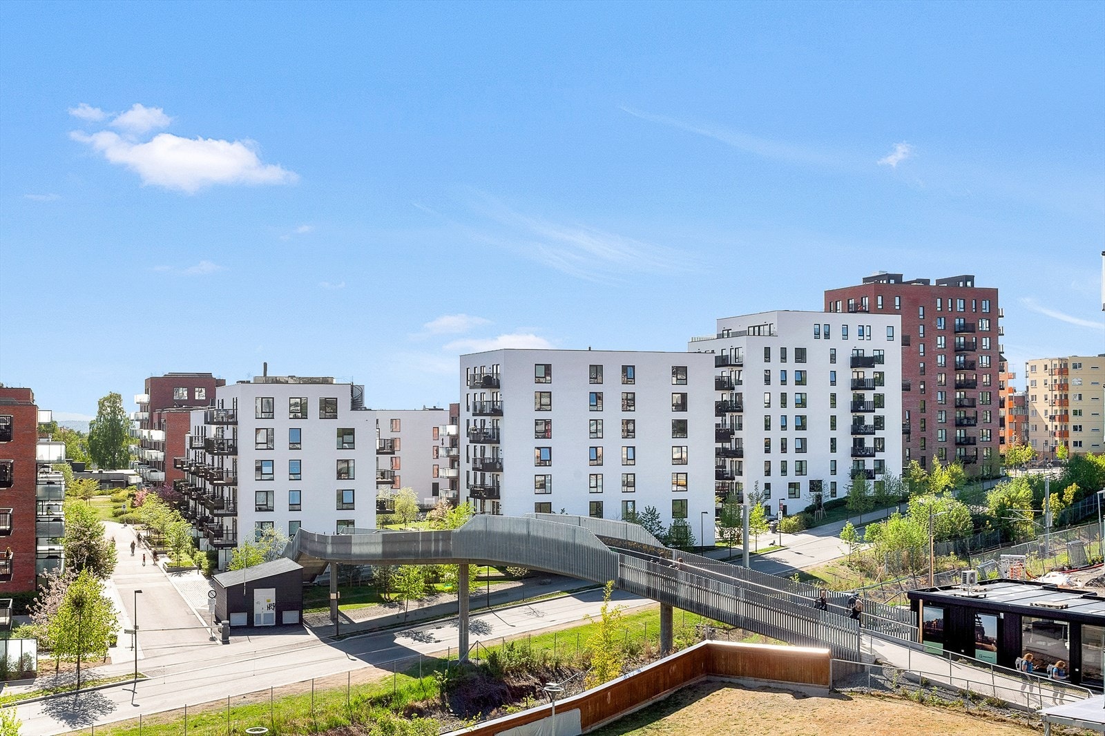 Her bor du i populære Krydderhagen, sentralt plassert på HasleLøren. Galleribilde