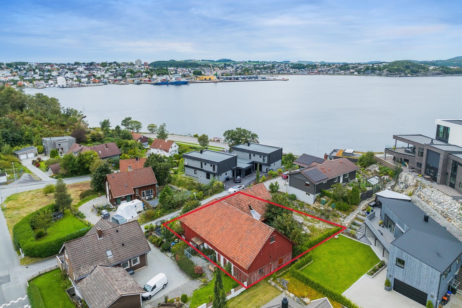 Eiendomsmegler Vest v/ Thomas Walde har gleden av å presentere en boligtomt i Asperholen! Galleribilde