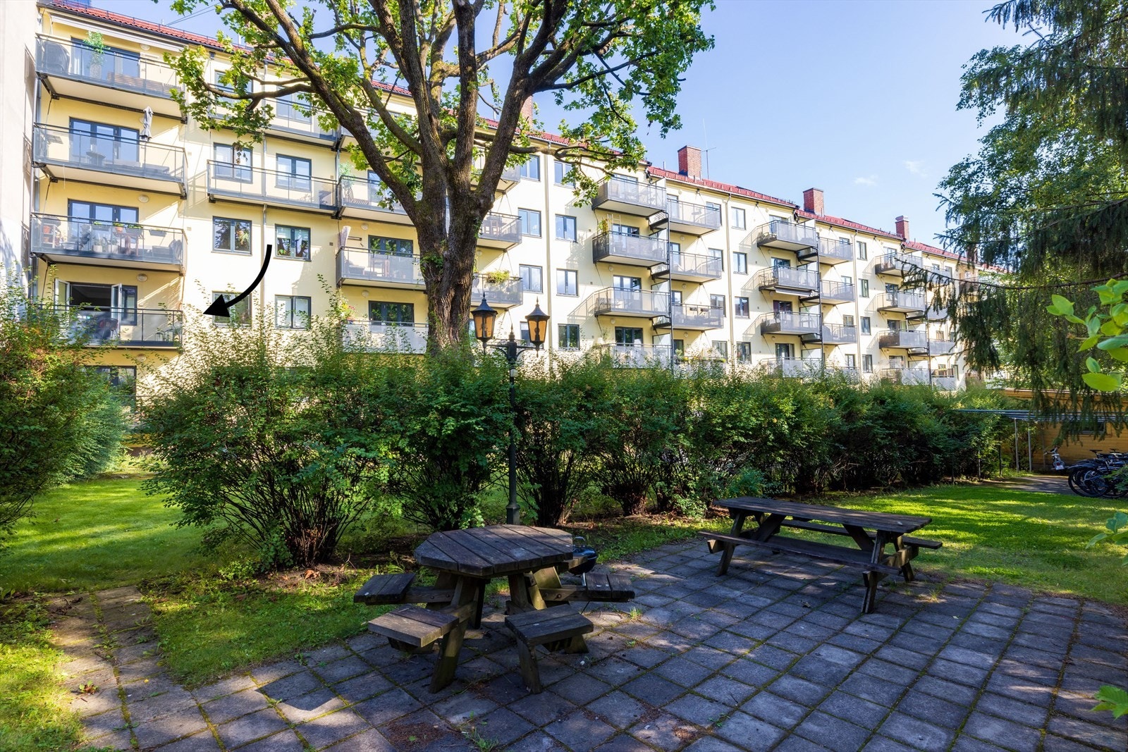 Fasade - Herlige grøntarealer i borettslaget Galleribilde