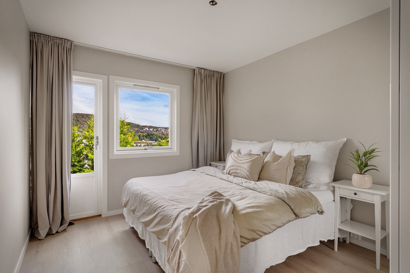 - Soverom 2 måler 11,7m² - Galleribilde