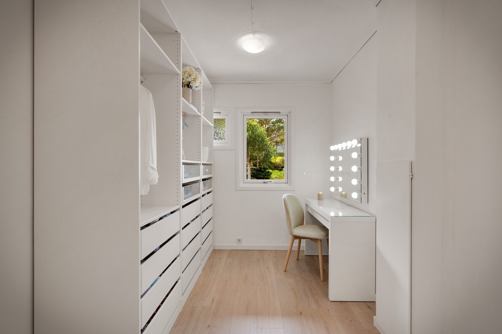 - Soverom 4 (byggemeldt som bod, ikke godkjent for varig opphold) - Galleribilde