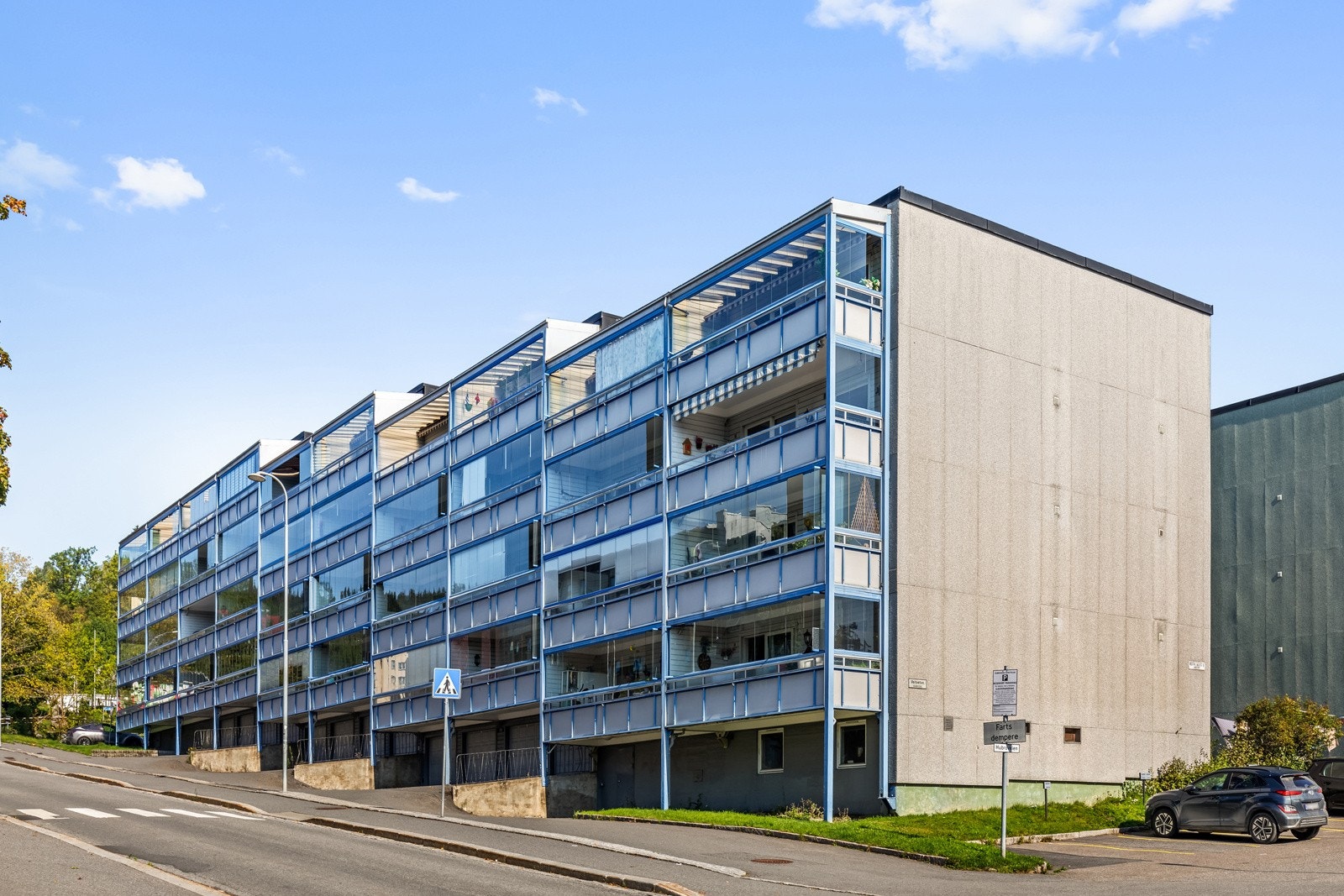 Fasadebilde. Galleribilde