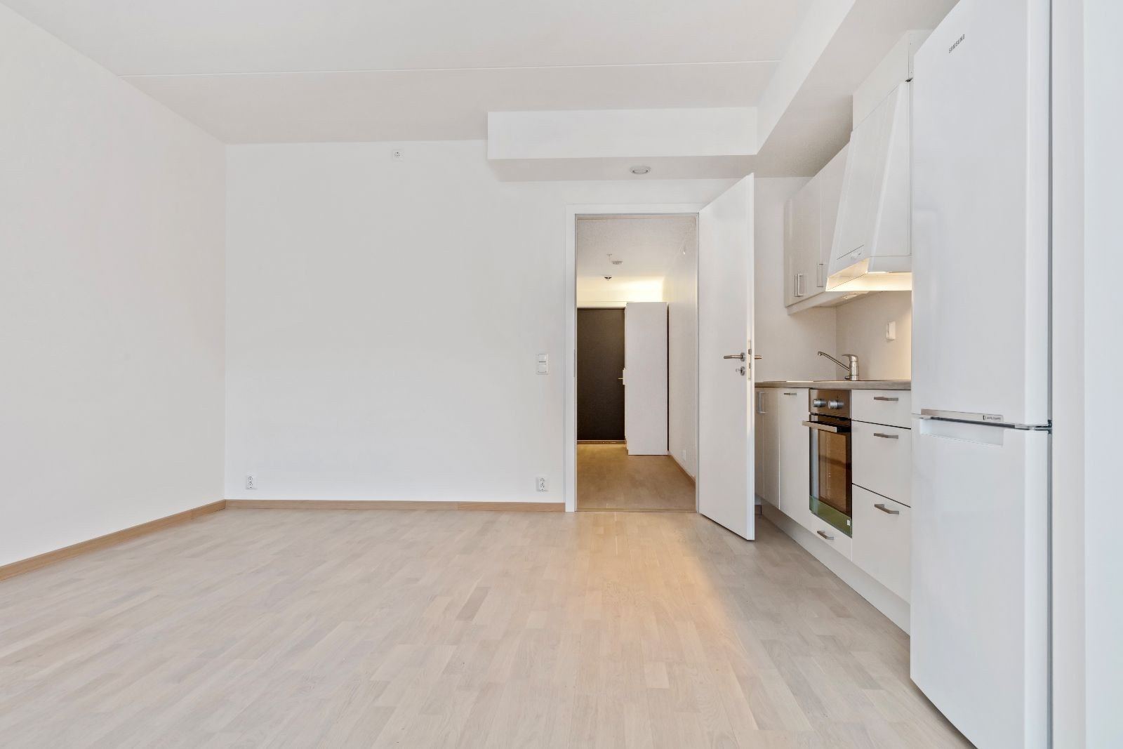 Mot kjøkken Galleribilde