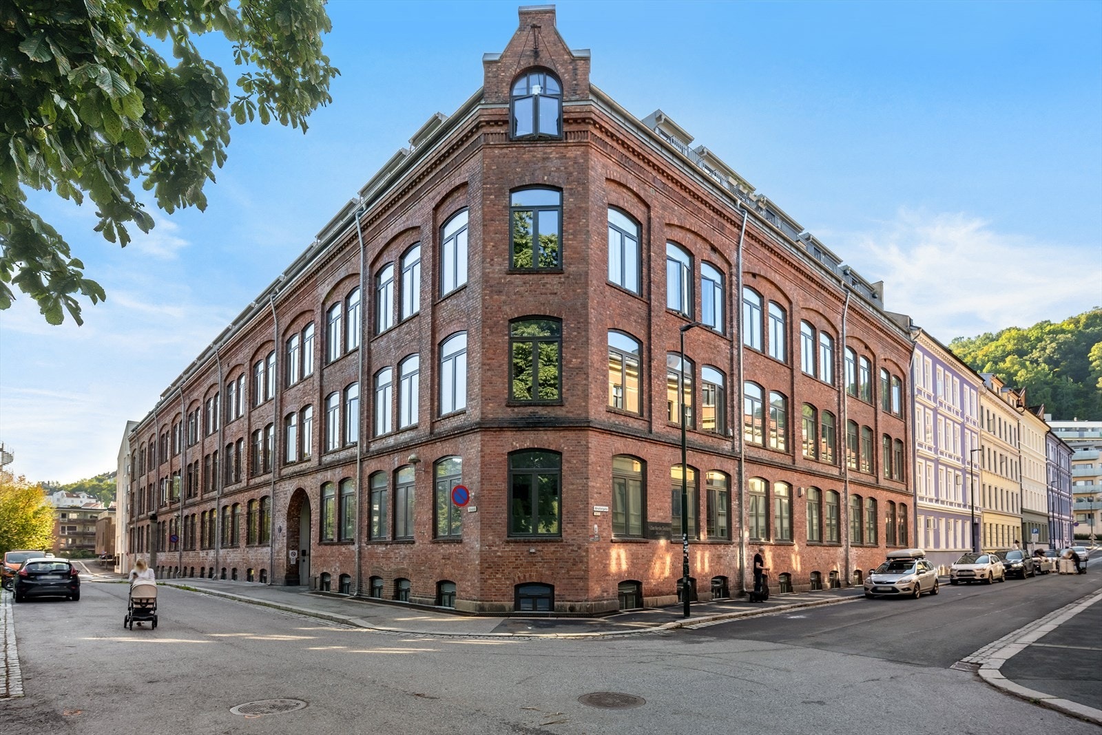 Pent bygg fra 1898, med ble ikke omgjort til leiligheter før i 2006. Galleribilde