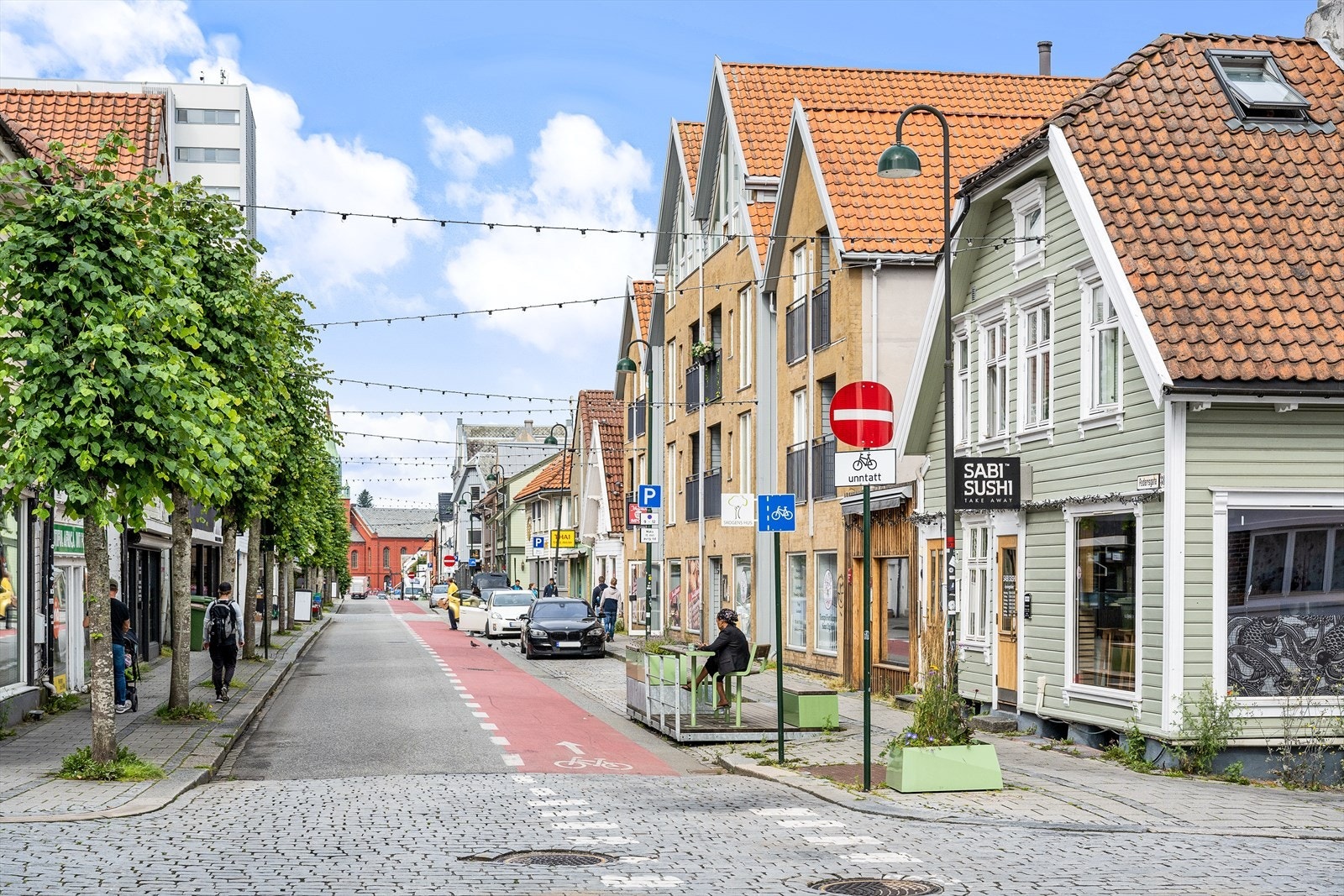 Med kort gangavstand til Stavanger sentrum og flotte turområder langs sjøen mot Godalen og Rosenli har du det beste av begge verdener - natur og byliv. Galleribilde