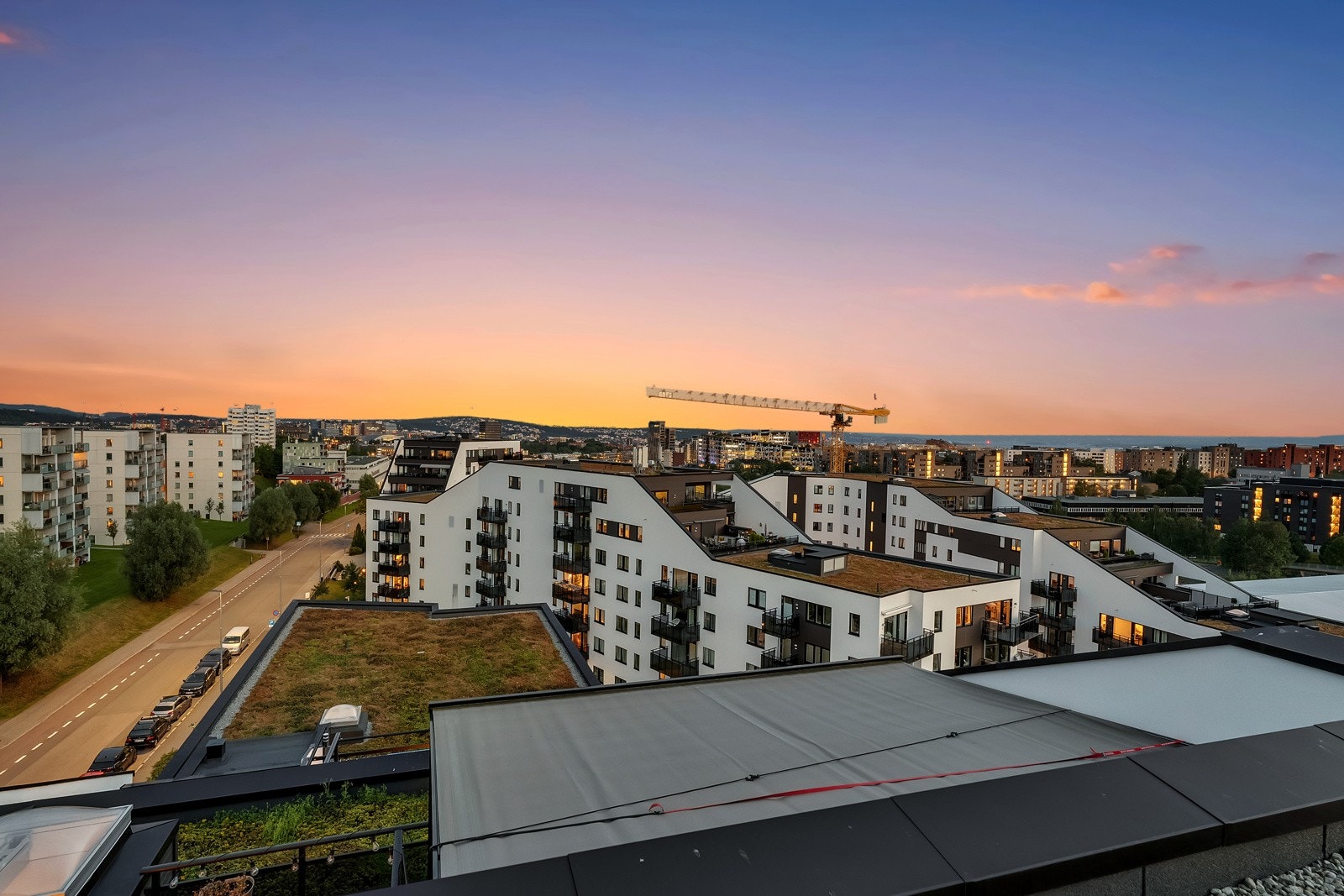 Her bor du i umiddelbar nærhet til det du skulle trenge i hverdagen. Galleribilde